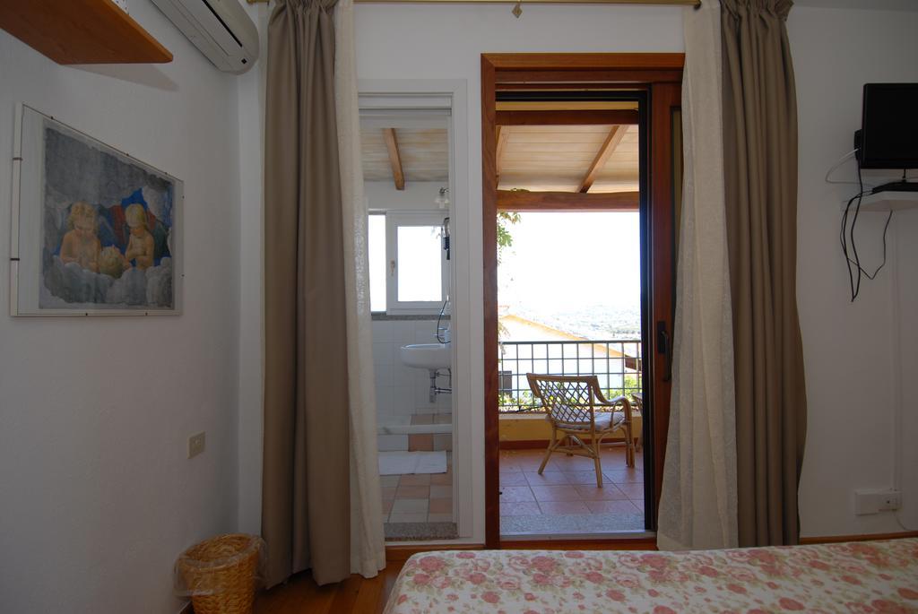 La Chicca Di Francesca Bed & Breakfast Santa Teresa Gallura Eksteriør bilde